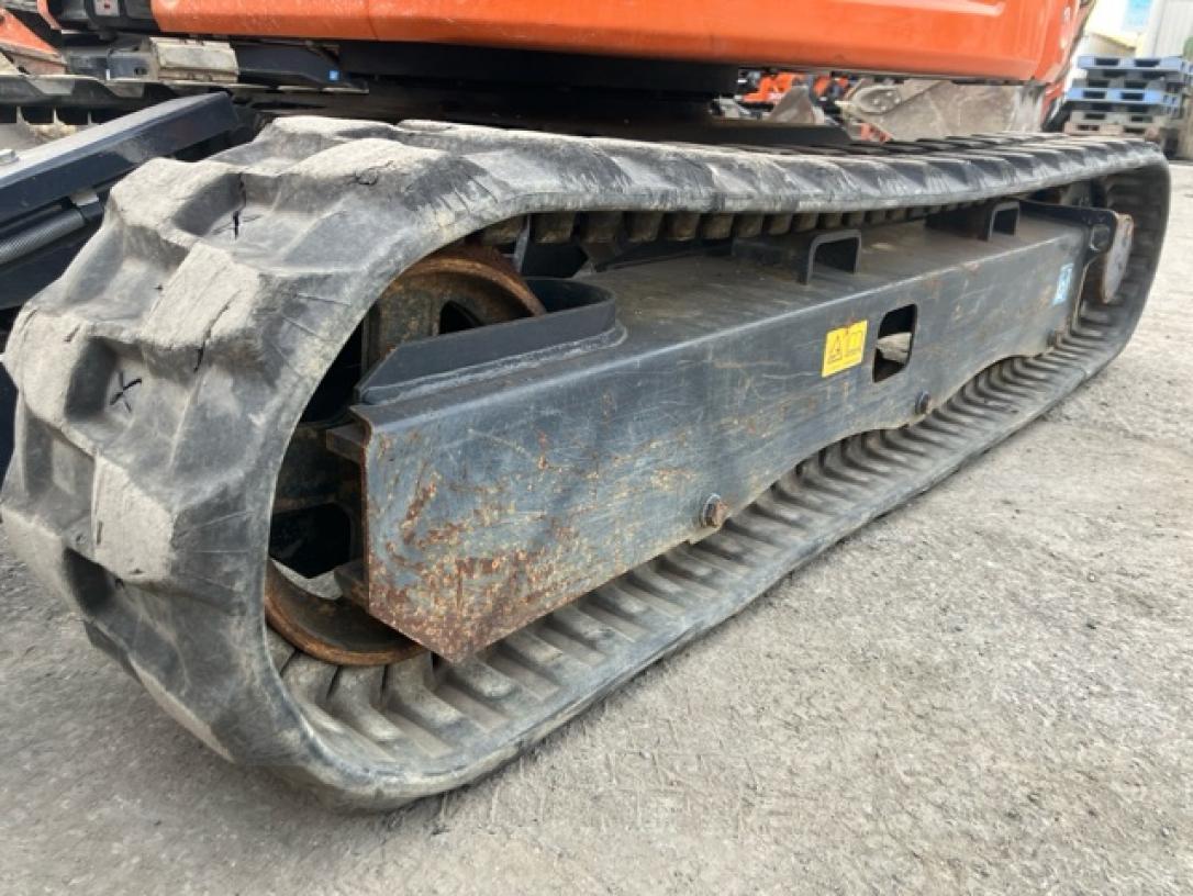 ミニショベル｜ZX20UR-5A-21006号機｜中古車在庫情報｜商品情報｜日立